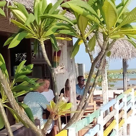 Red Coral Kitesurfing Resort Kalpitiya Exterior photo