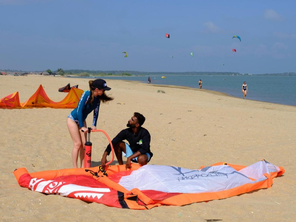 Red Coral Kitesurfing Resort Kalpitiya Exterior photo