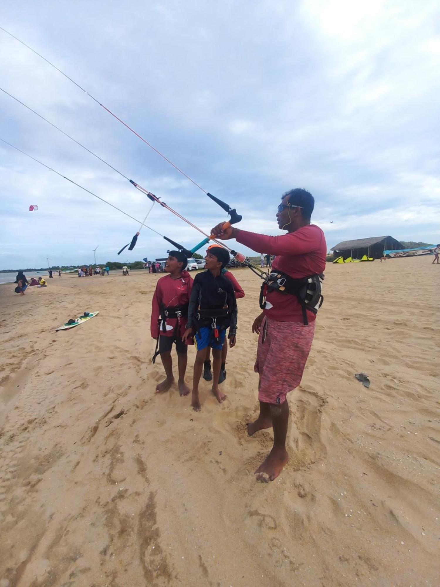 Red Coral Kitesurfing Resort Kalpitiya Exterior photo