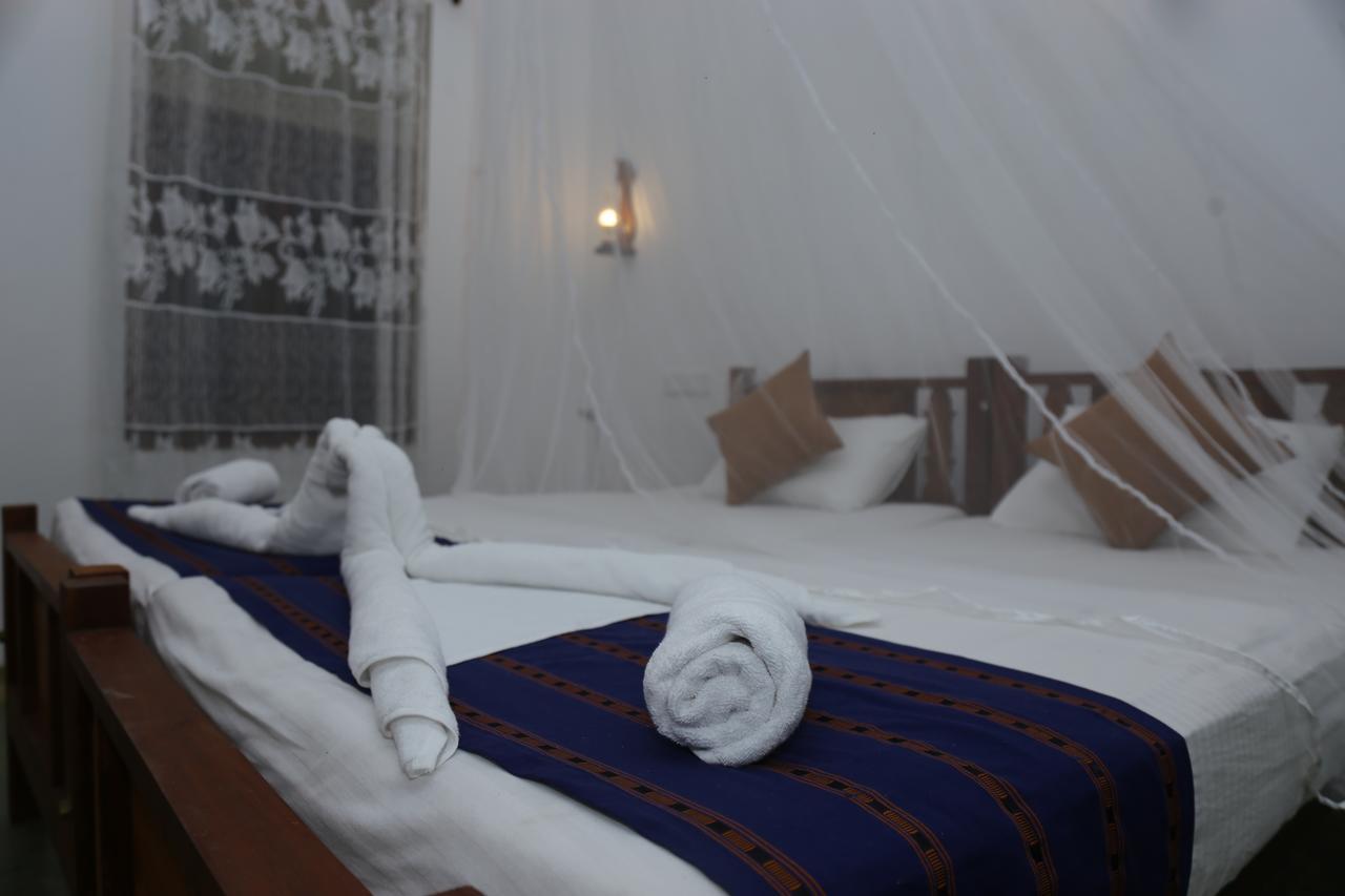 Red Coral Kitesurfing Resort Kalpitiya Exterior photo