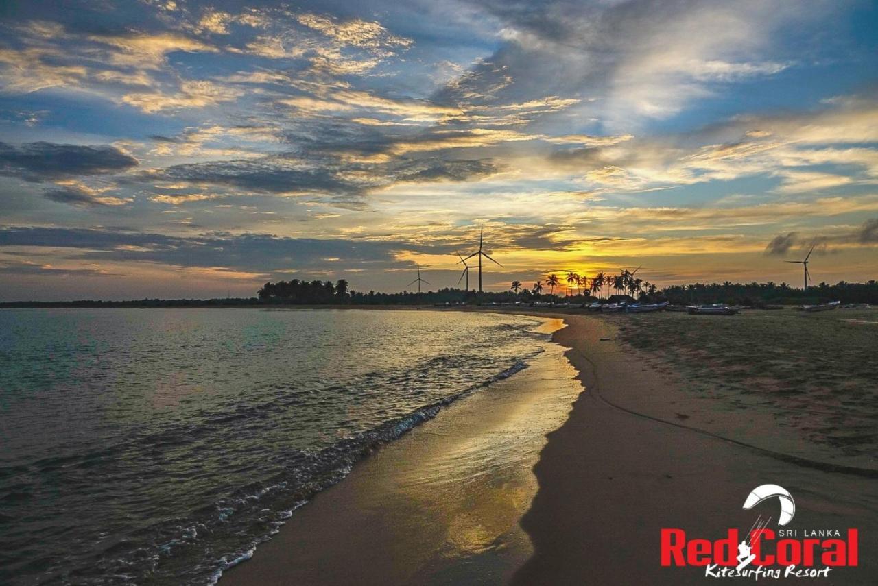 Red Coral Kitesurfing Resort Kalpitiya Exterior photo