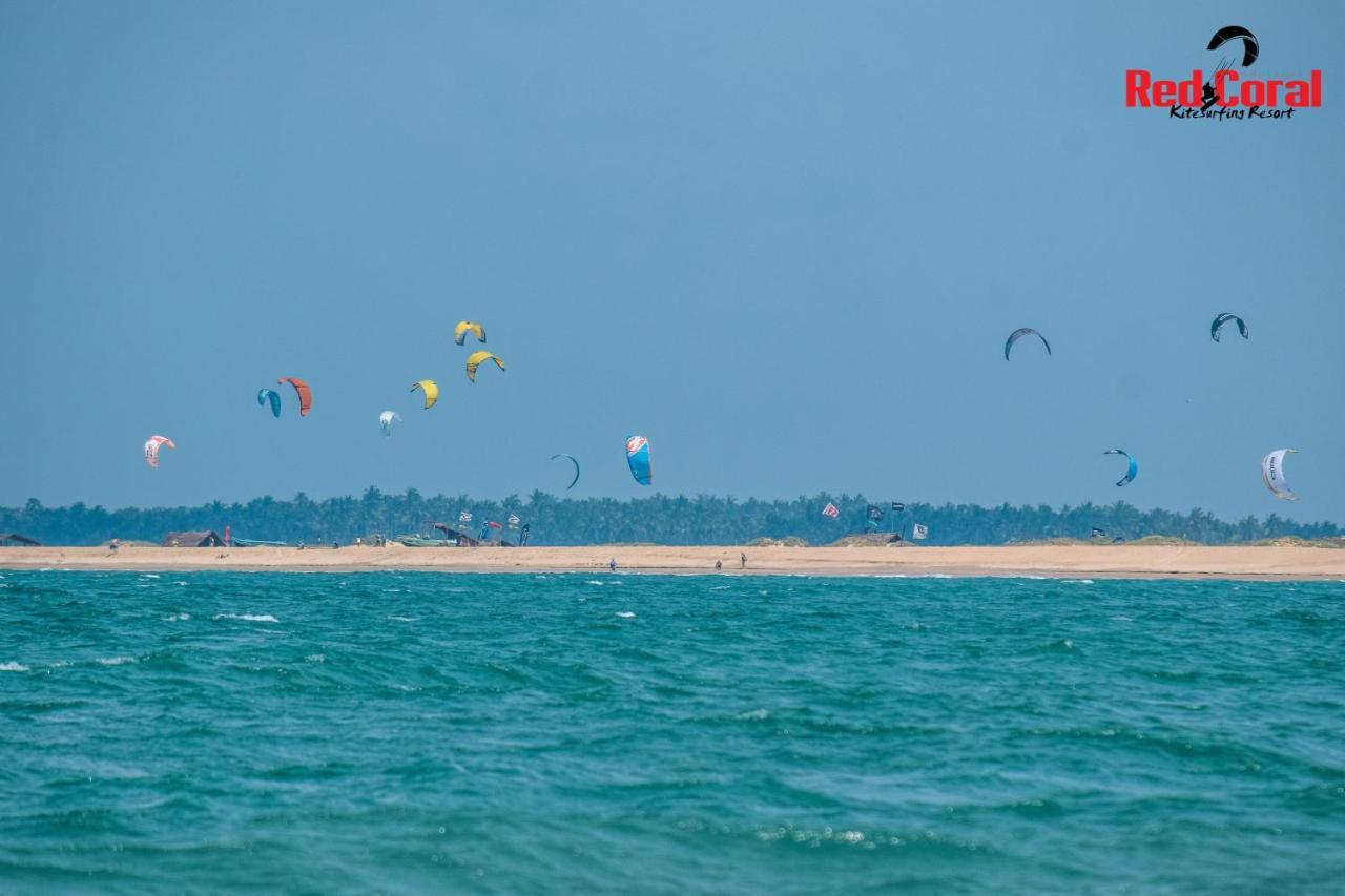 Red Coral Kitesurfing Resort Kalpitiya Exterior photo